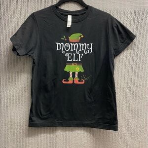 Youth girls mommy elf black short sleeve Christmas T-shirt